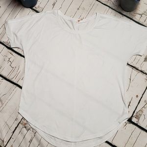 Lucy White T-Shirt Size Large